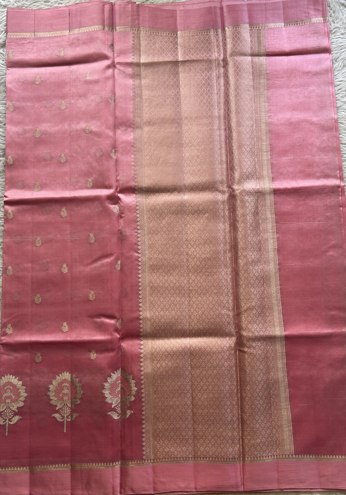 Chiniya Silk Saree Rose Pink Colored Elegantly Paired with a Plain Border. - Sampradaya Designer Studio