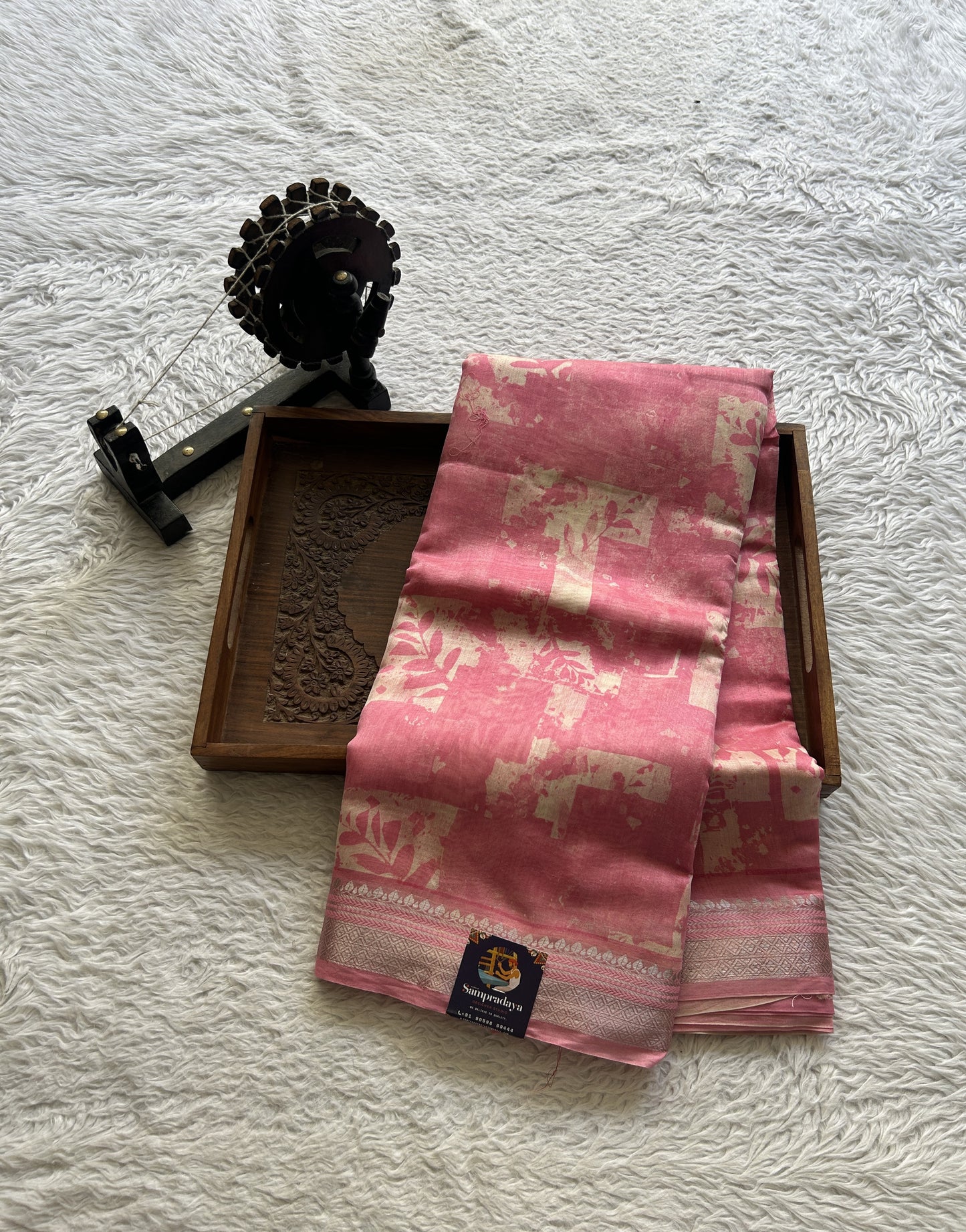 Maheshwari Chanderi Cotton Saree Pink Colored Elegantly Paired with a Zari Border. - Sampradaya Designer Studio