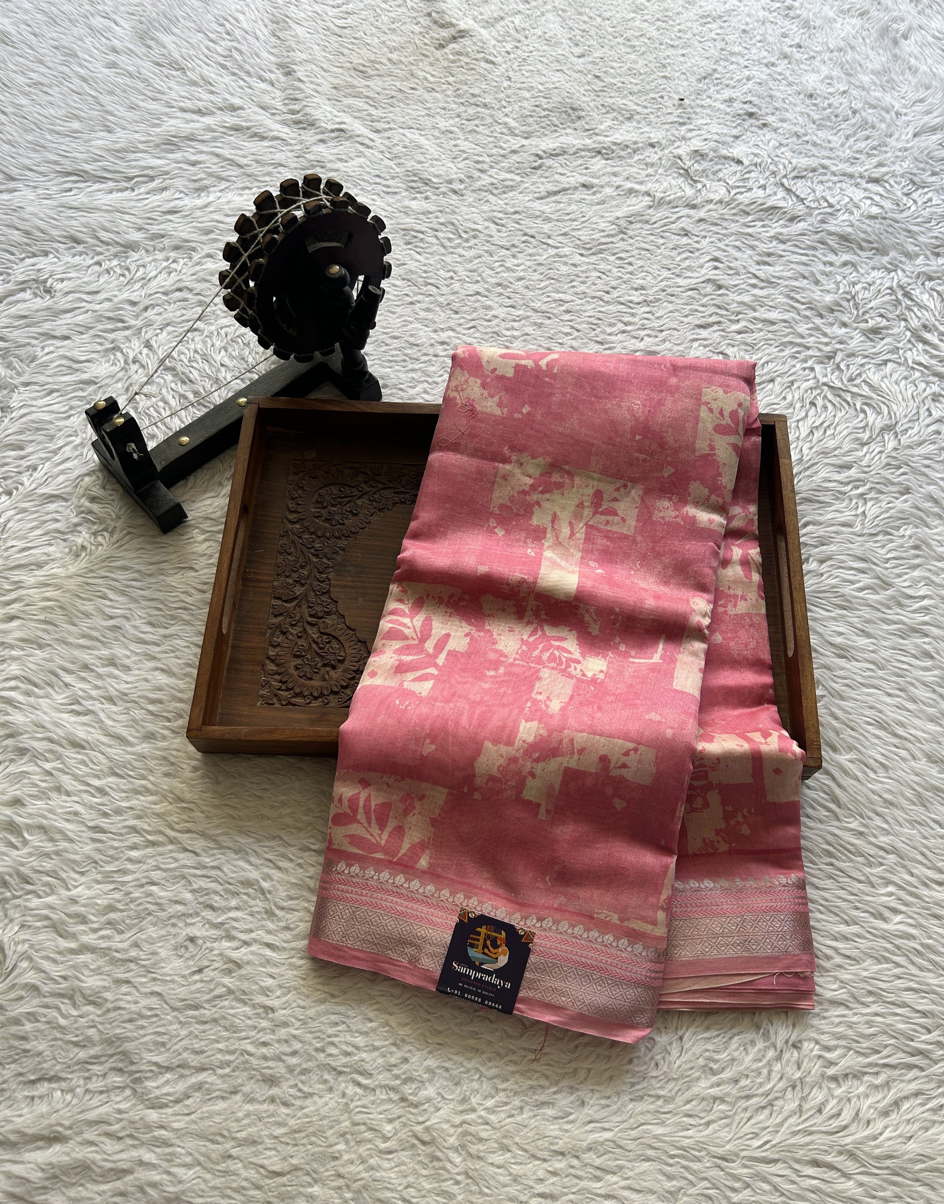Maheshwari Chanderi Cotton Saree Pink Colored Elegantly Paired with a Zari Border. - Sampradaya Designer Studio