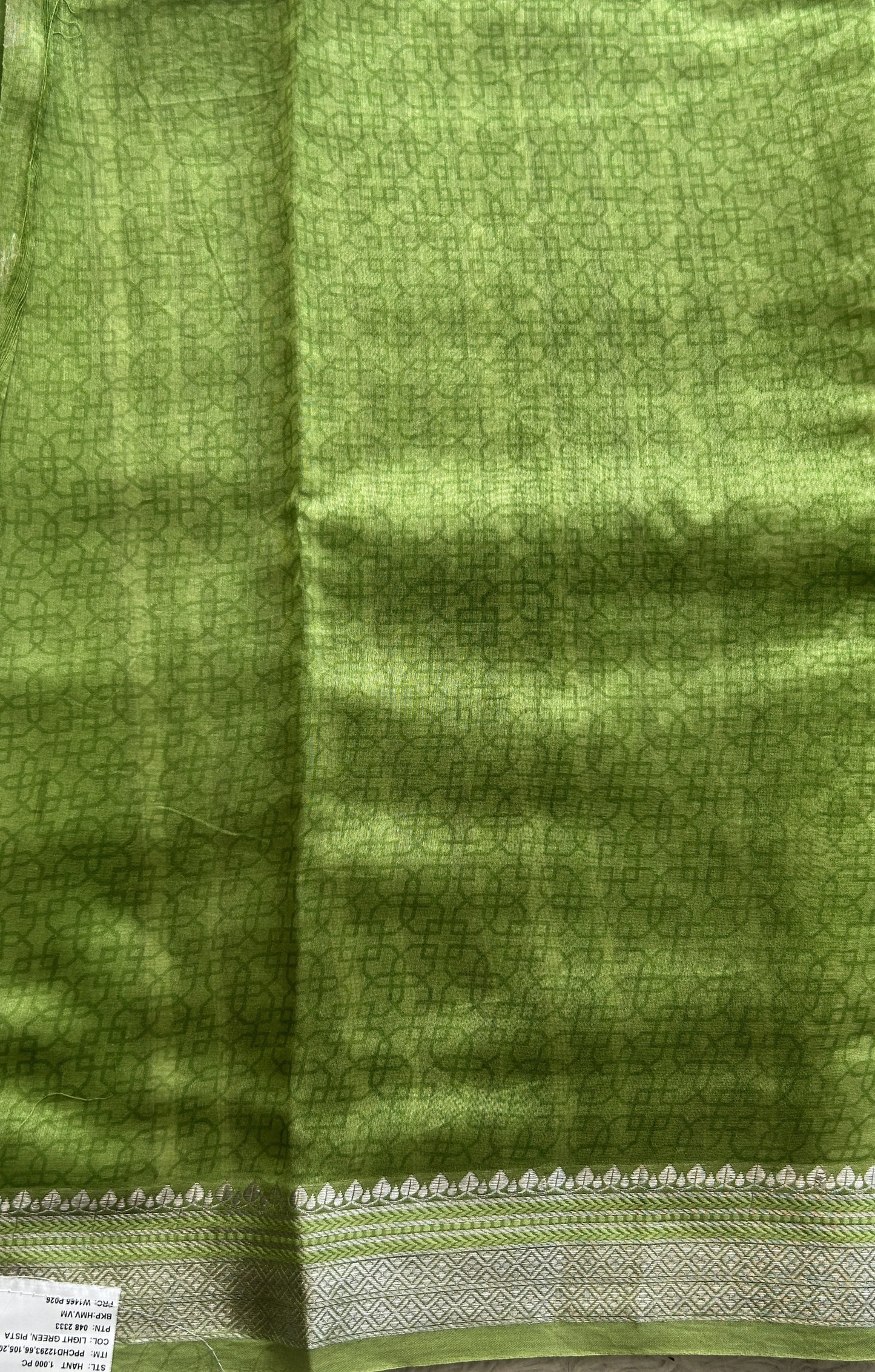 Maheshwari Chanderi Cotton Saree Green Colored Elegantly Paired with a Zari Border. - Sampradaya Designer Studio