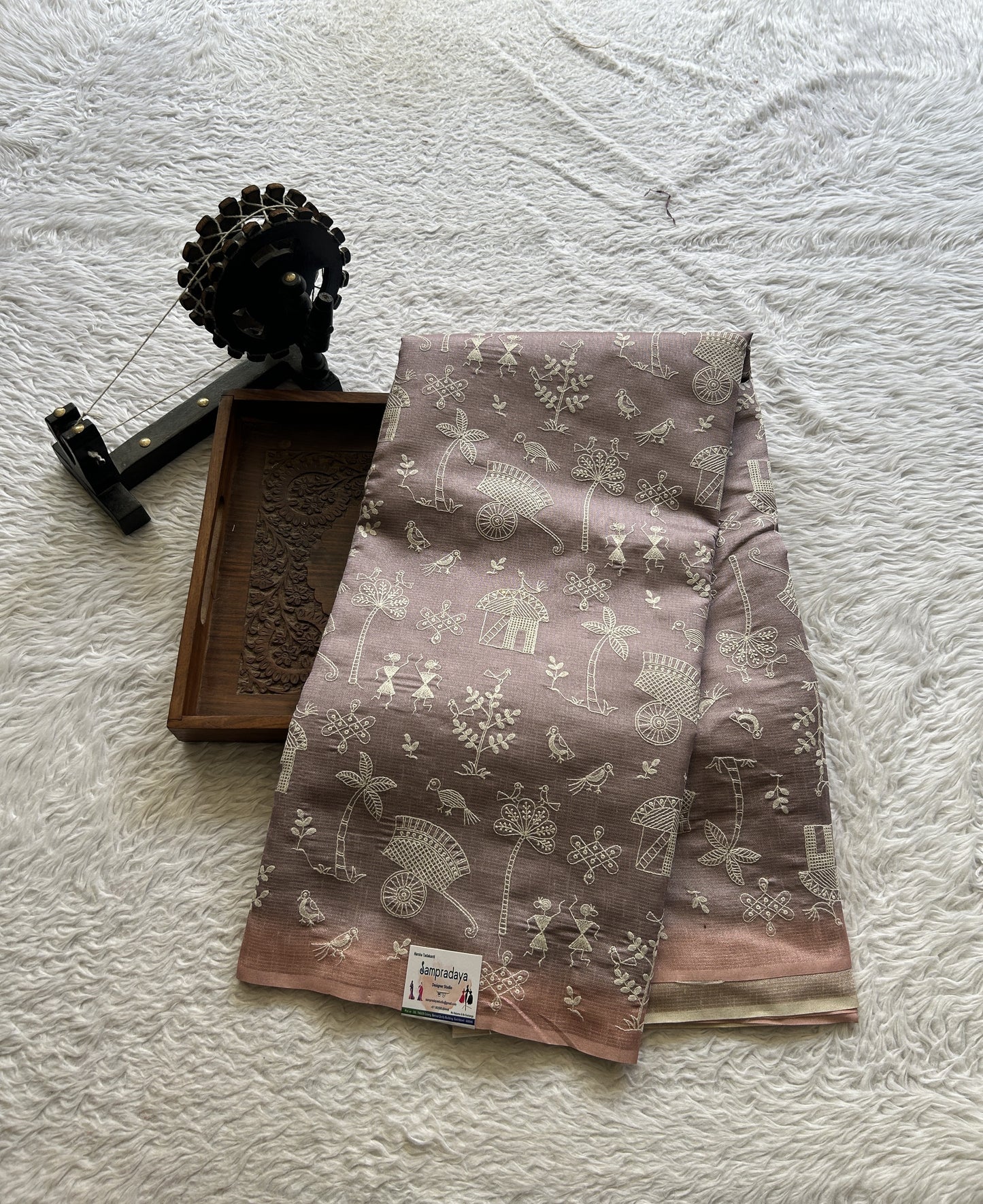 Semi Tussar Saree Light Lavender Colored complemented with a Borderless. - Sampradaya Designer Studio