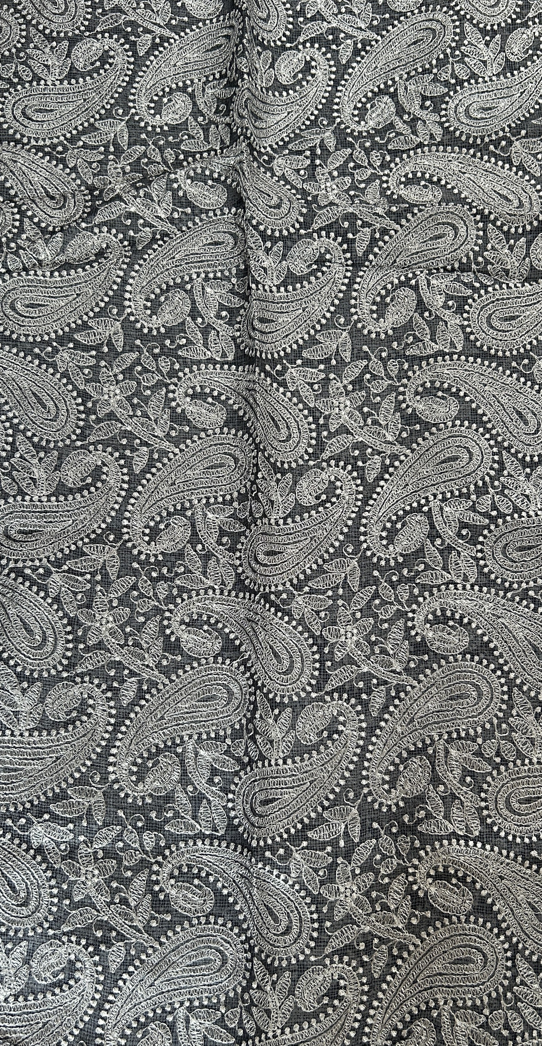 Tussar Silk Saree Gray colored complemented with a borderless Saree. - Sampradaya Designer Studio