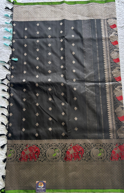 Gadwal Pattu Saree Black Colored Complemented With a Zari Border - Sampradaya Designer Studio