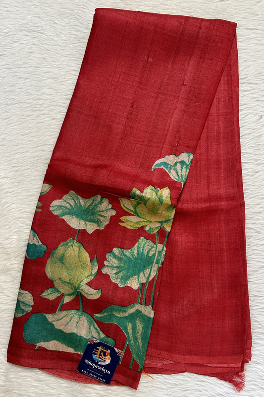 Tussar Silk Saree Red colored complemented with a borderless Saree. - Sampradaya Designer Studio
