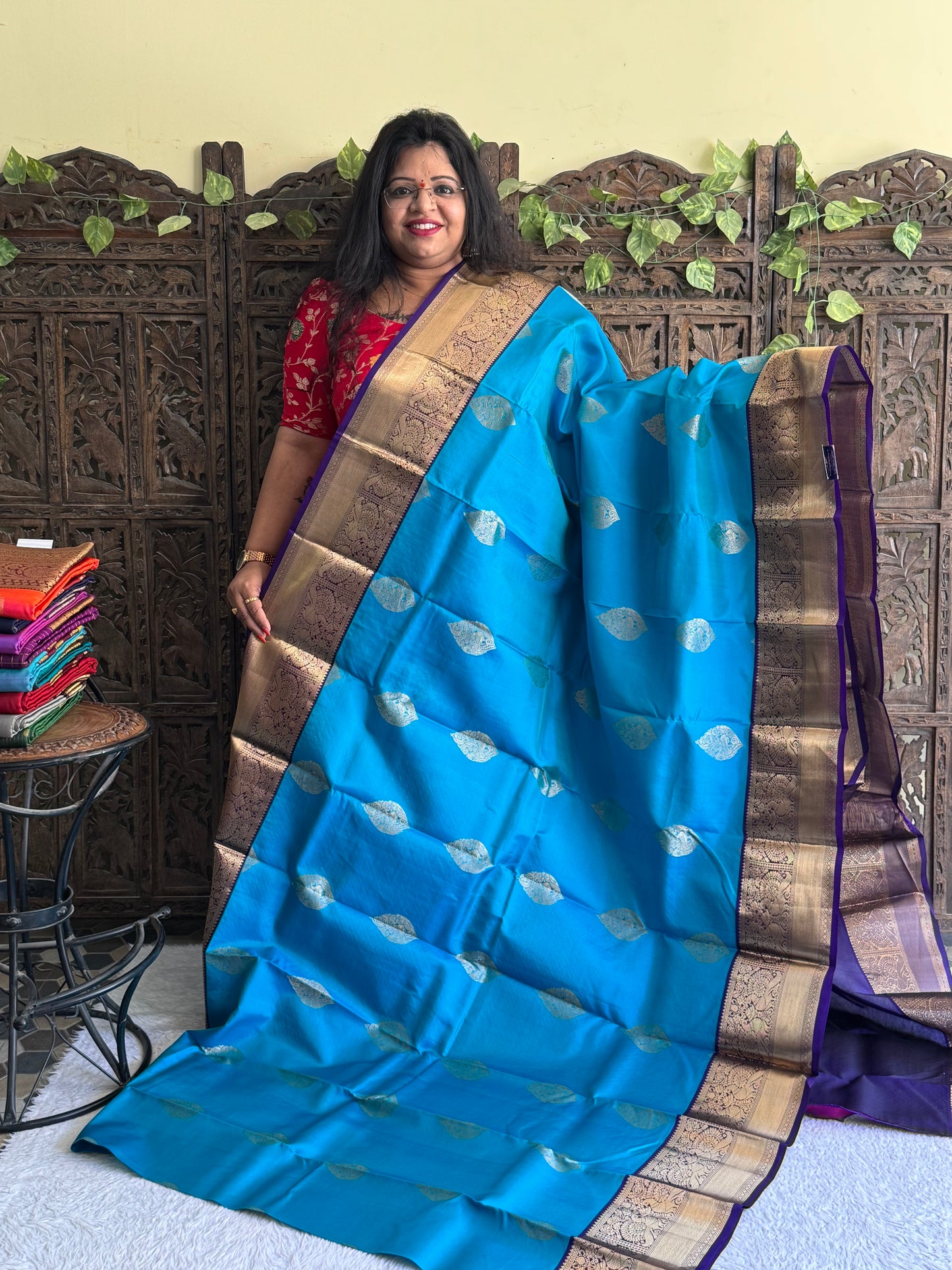 Pure Kanjivaram Silk Saree Light Blue Colored Elegantly Paid with a Gold Zari Border