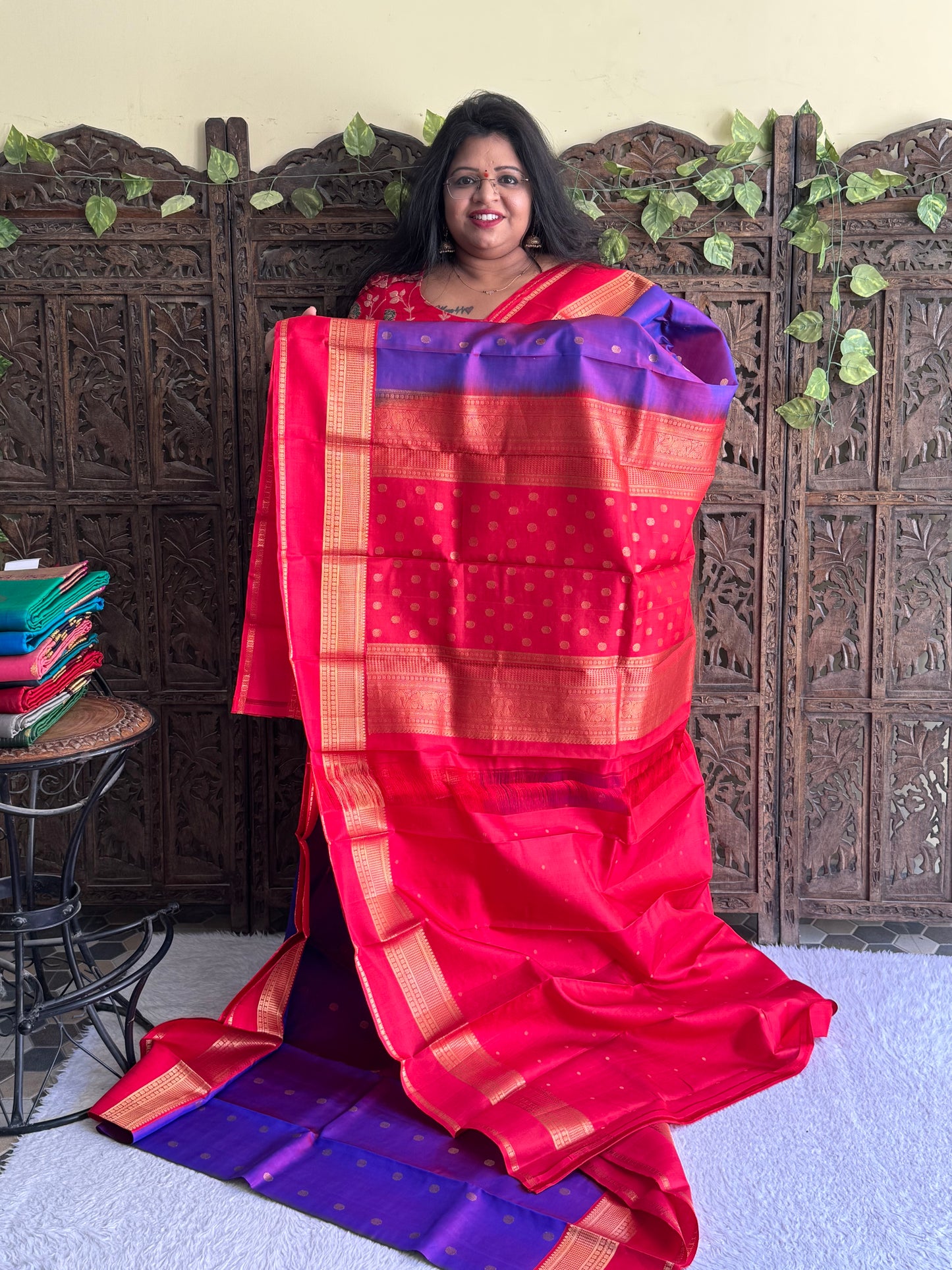 Pure Kanjivaram Silk Saree Electric Violet Colored Elegantly Paid with a Gold Zari Border