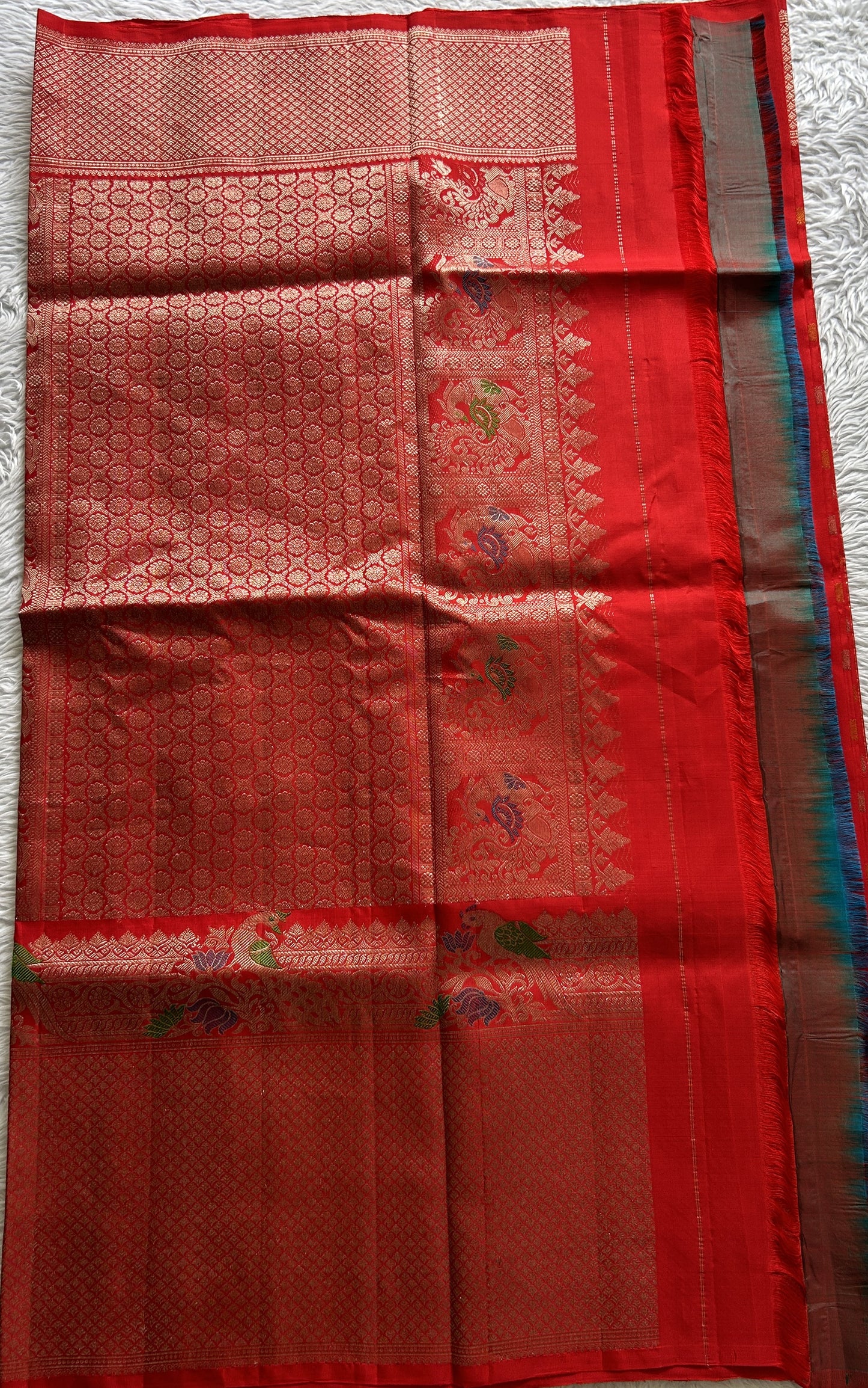 Gadwal Pattu Saree Red Colored Complemented With a Zari Border - Sampradaya Designer Studio