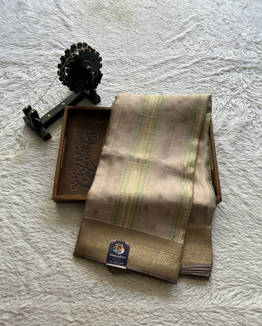 Pure Banarasi Crepe Silk Saree Very Light Pink Colored Complemented with a Zari border. - Sampradaya Designer Studio