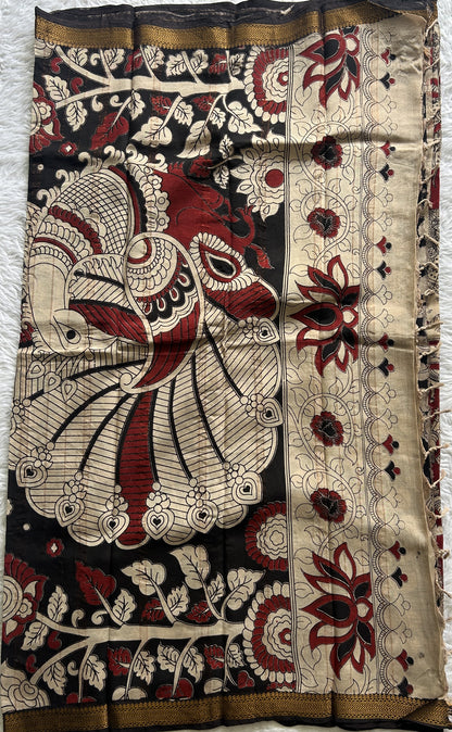 Mangalagiri Pen Kalamkari Saree Maroon colored complemented with a Zari border - Sampradaya Designer Studio