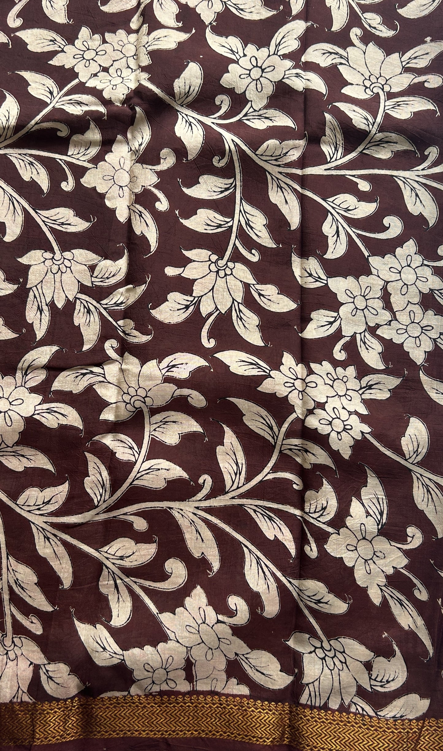 Mangalagiri Pen Kalamkari Saree Dark Pink colored complemented with a Zari border - Sampradaya Designer Studio