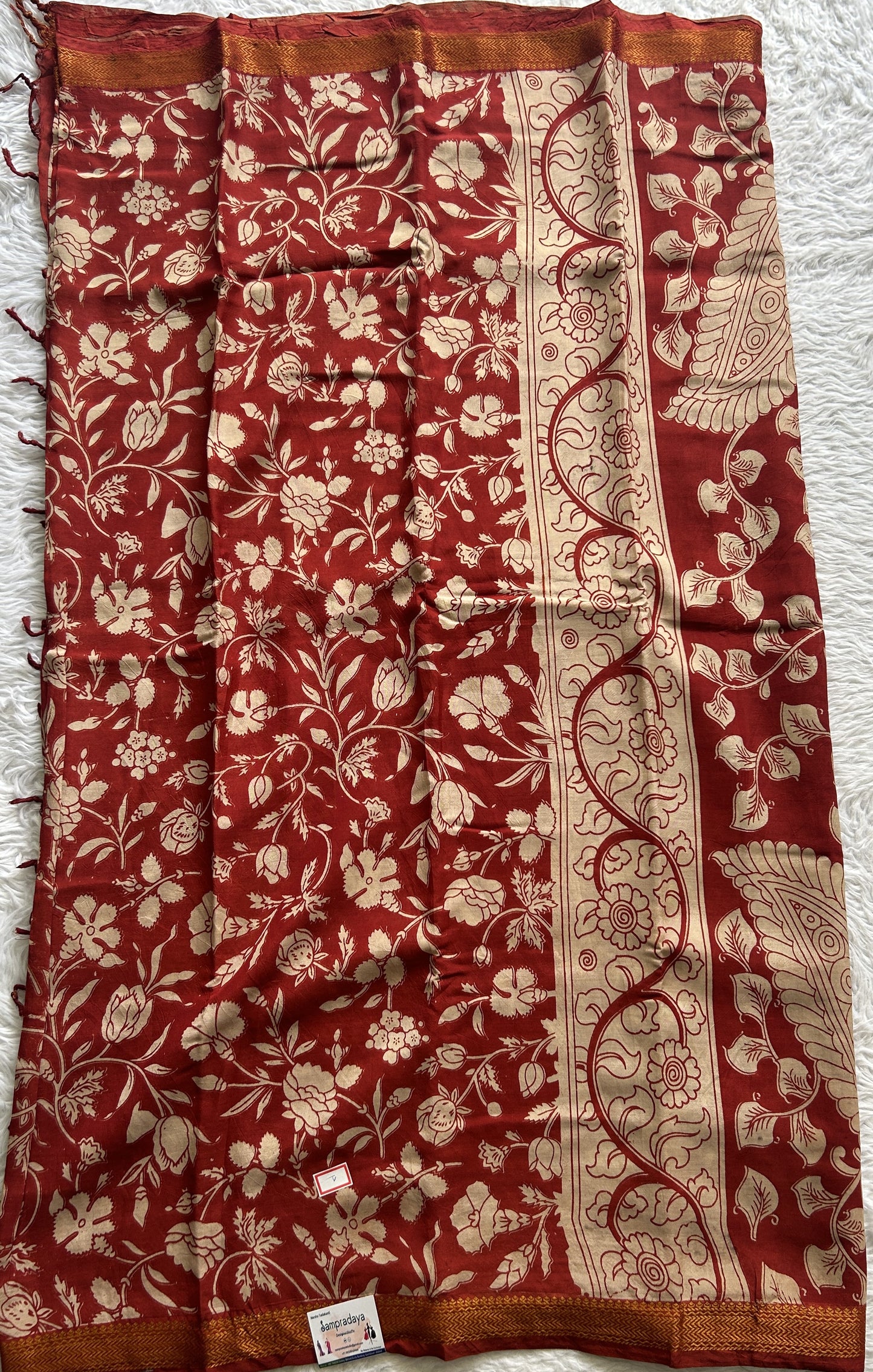 Mangalagiri Pen Kalamkari Saree Dark Red colored complemented with a Zari border - Sampradaya Designer Studio