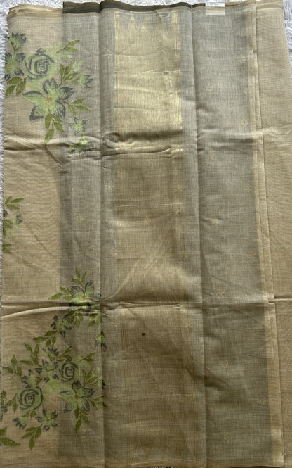 Semi Tussar Saree Colored Bright Cream Complemented with a Borderless. - Sampradaya Designer Studio