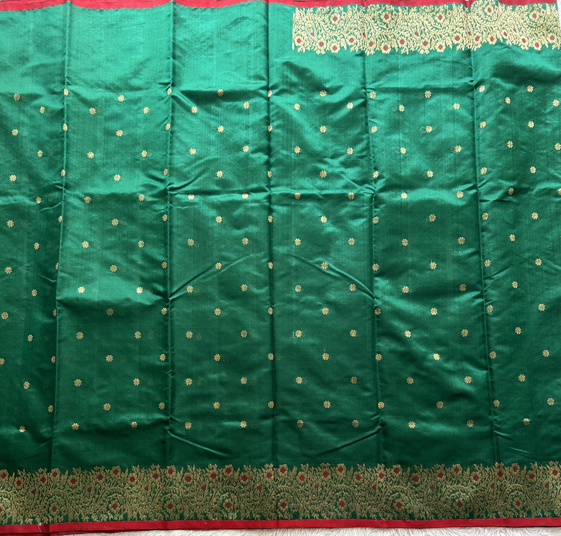 Green Chanderi Silk Saree With Gold Zari Border — Pure Handloom | Silk Mark Certified - Sampradaya Designer Studio