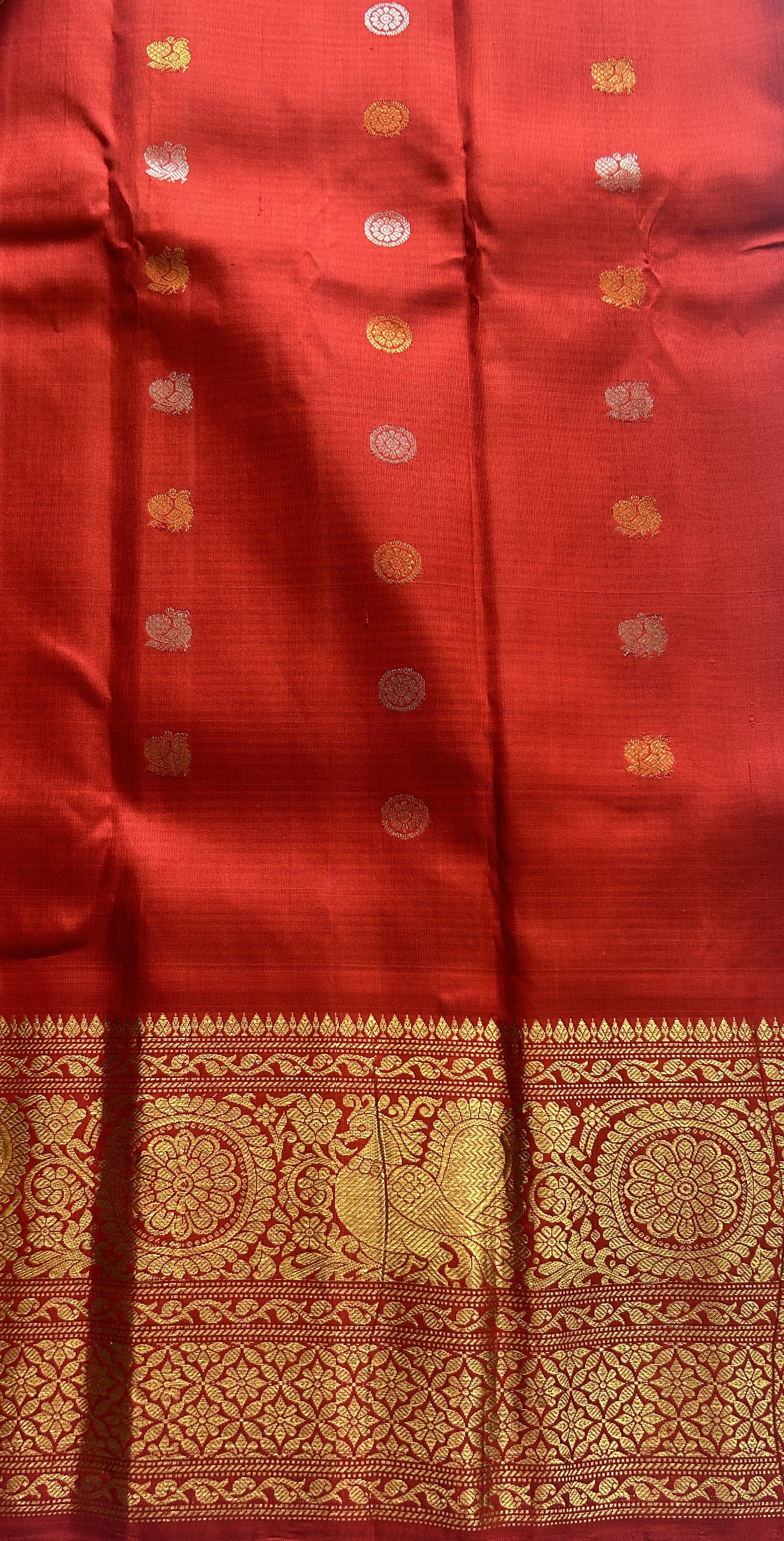 Gadwal Pattu Saree Black Colored Complemented With a Zari Border - Sampradaya Designer Studio
