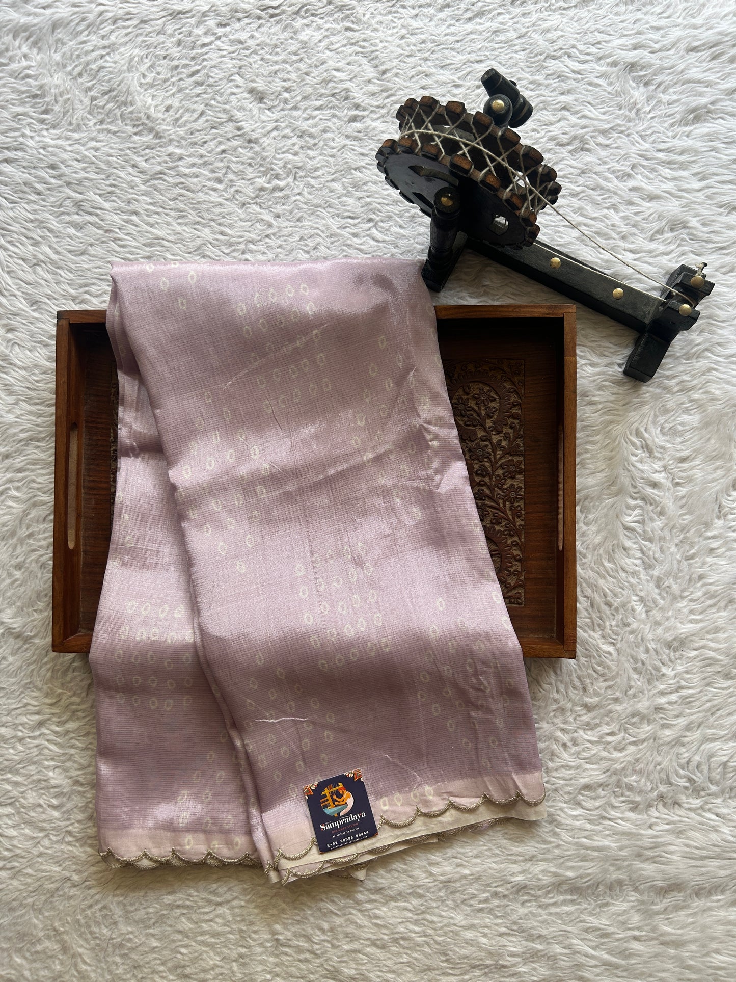 Mangalagiri Pattu Saree Lavender Colored Complemented with a Scallop Border - Sampradaya Designer Studio