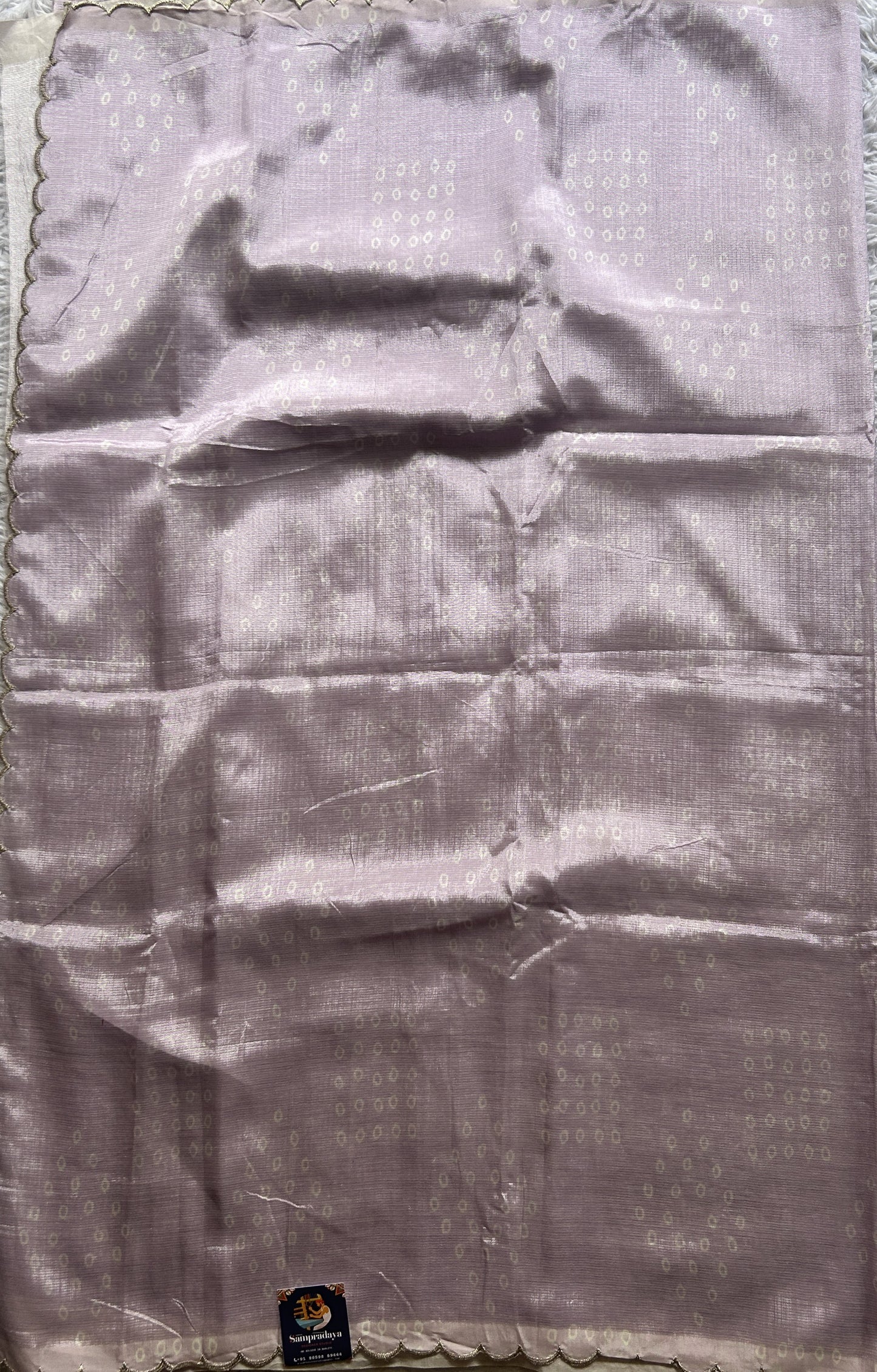 Mangalagiri Pattu Saree Lavender Colored Complemented with a Scallop Border - Sampradaya Designer Studio