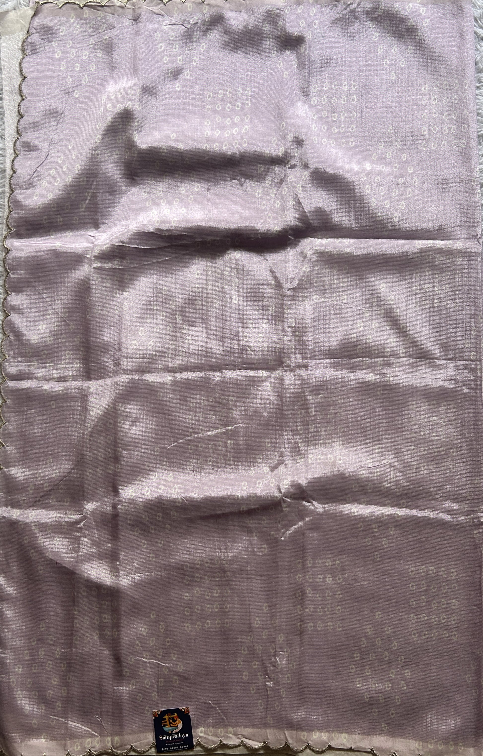 Mangalagiri Pattu Saree Lavender Colored Complemented with a Scallop Border - Sampradaya Designer Studio