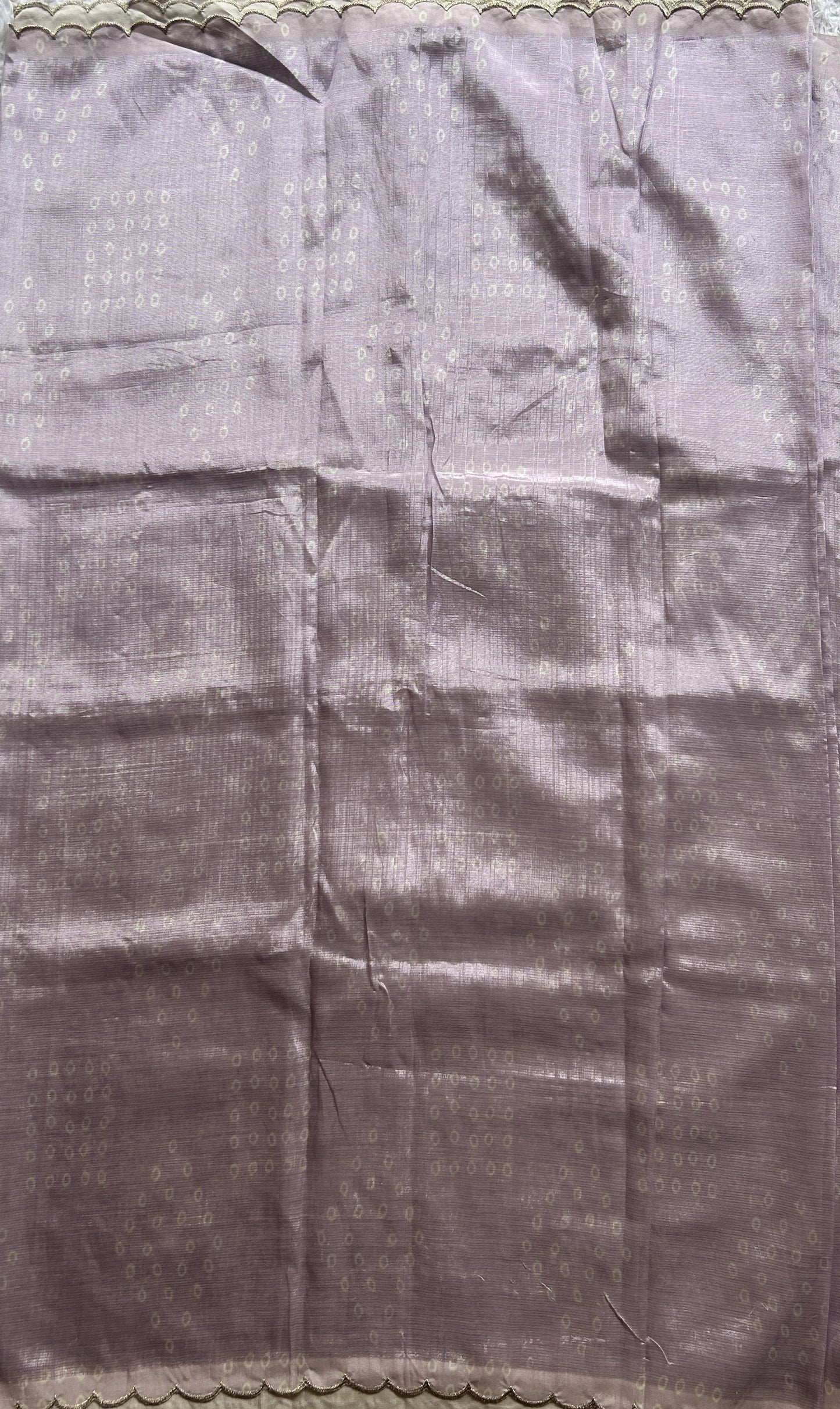 Mangalagiri Pattu Saree Lavender Colored Complemented with a Scallop Border - Sampradaya Designer Studio