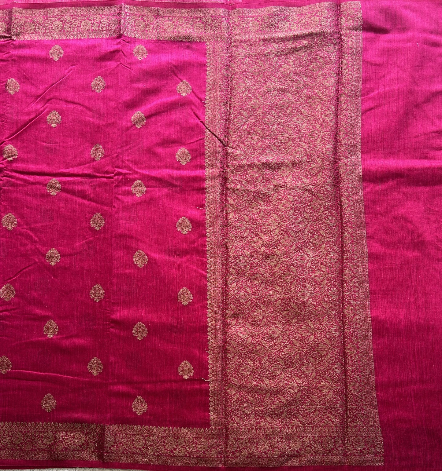 Pink Banarasi Raw Silk Saree with Gold Zari Border — Pure Handloom | Silk Mark Certified