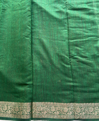 Purple Banarasi Raw Silk Saree with Gold Zari Border — Pure Handloom | Silk Mark Certified