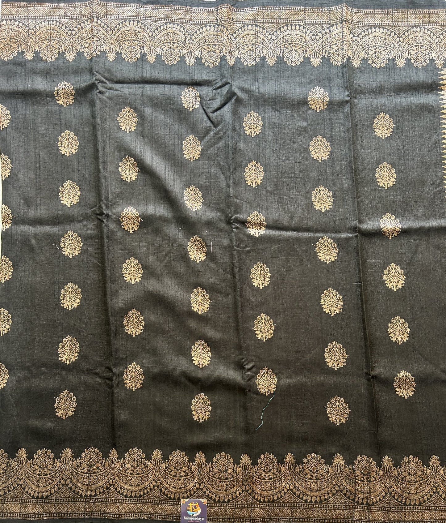 Black Banarasi Raw Silk Saree with Gold Zari Border — Pure Handloom | Silk Mark Certified