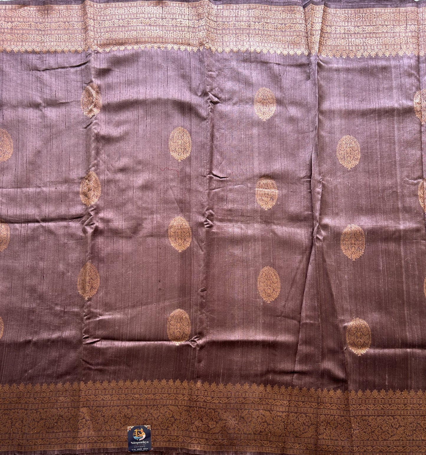 Lavender Banarasi Raw Silk Saree with Gold Zari Border — Pure Handloom | Silk Mark Certified