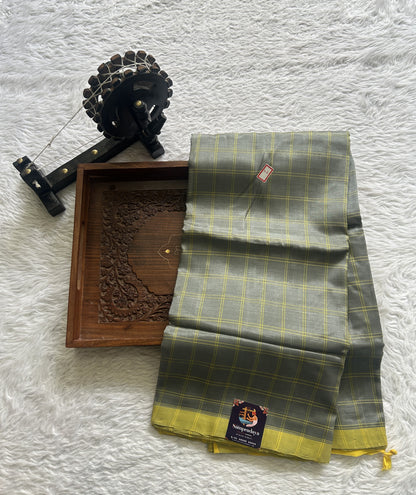 Mangalagiri Plain Pattu Saree Gray colored complemented with a No Border. - Sampradaya Designer Studio