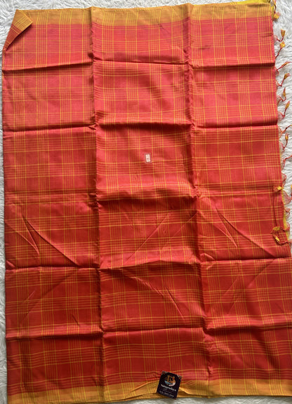 Mangalagiri Plain Pattu Saree Pink colored complemented with a No Border. - Sampradaya Designer Studio