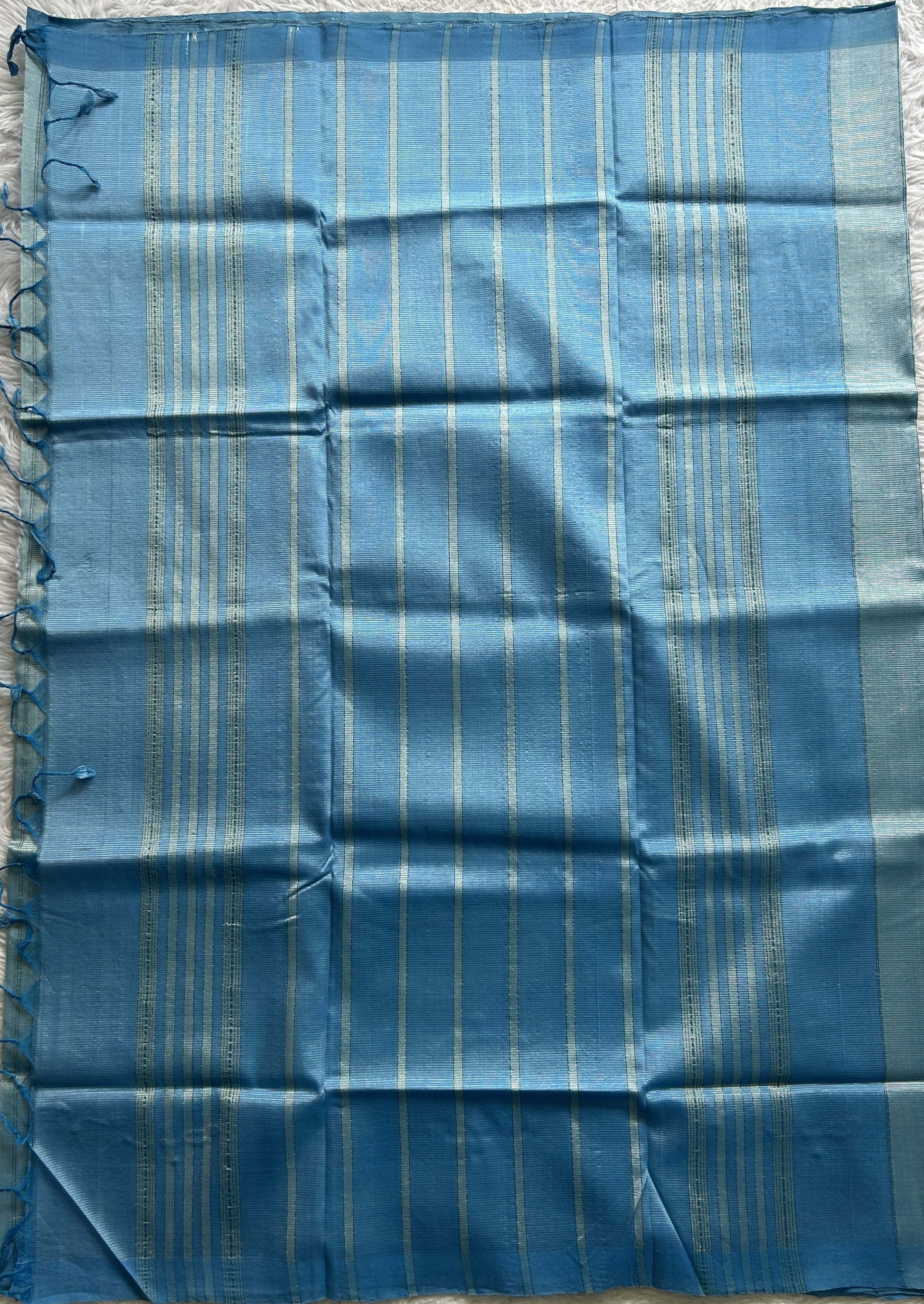 Mangalagiri Plain Pattu Saree Sky Blue colored complemented with a No Border. - Sampradaya Designer Studio