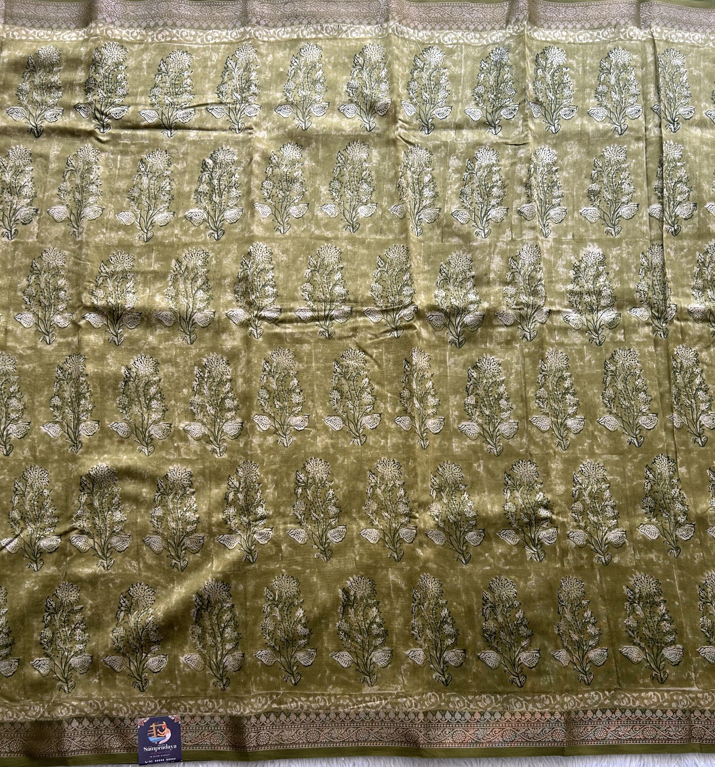 Mehndi Green Maheshwari  Cotton Saree For Women - Elegant Office & Daily Wear.