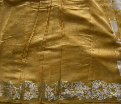 Light Yellow Maheshwari  Cotton Saree For Women - Elegant Office & Daily Wear.