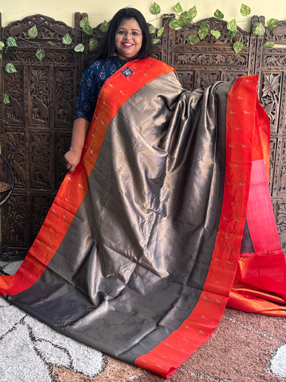 Gray Gadwal Silk Saree with Gold Zari Border — Pure Handloom | Silk Mark Certified