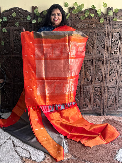 Gray Gadwal Silk Saree with Gold Zari Border — Pure Handloom | Silk Mark Certified