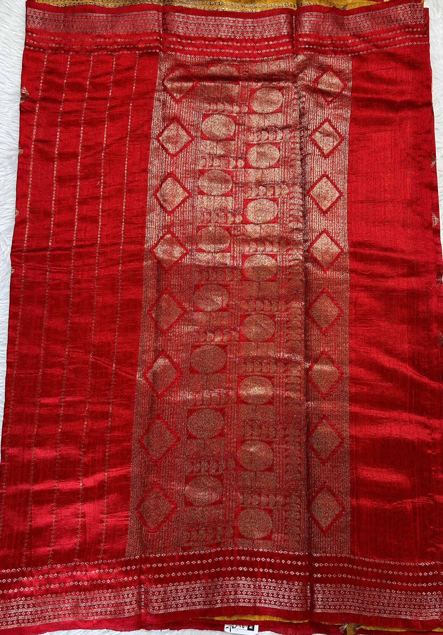 Banarasi Raw Silk Sarees Red Colored Complemented With a Intricate Weaving Border - Sampradaya Designer Studio