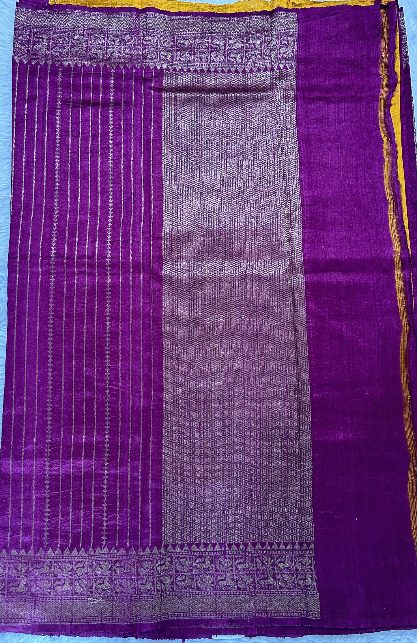 Banarasi Raw Silk Sarees Purple Colored Complemented With a Intricate Weaving Border - Sampradaya Designer Studio