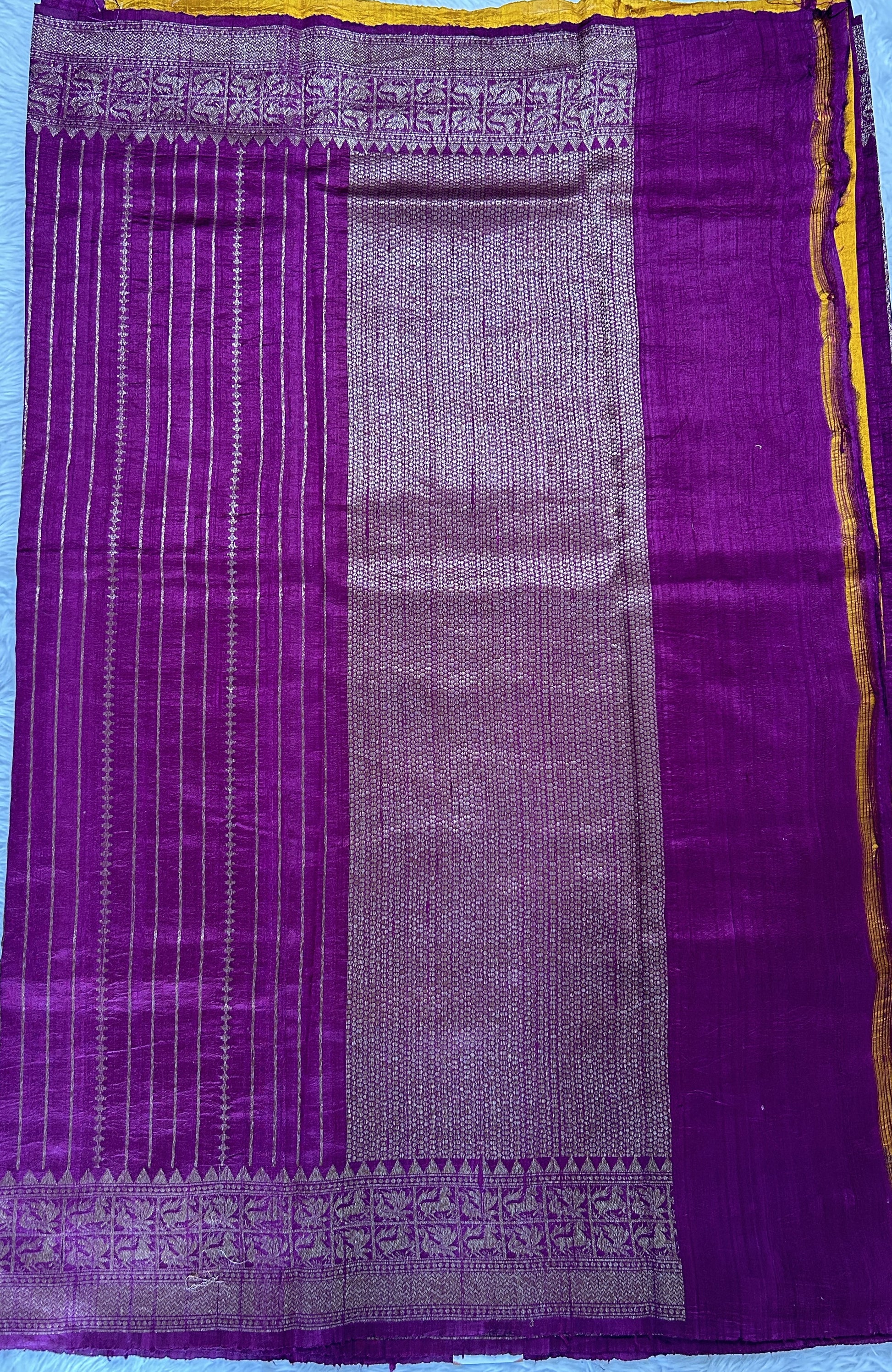 Banarasi Raw Silk Sarees Purple Colored Complemented With a Intricate Weaving Border - Sampradaya Designer Studio