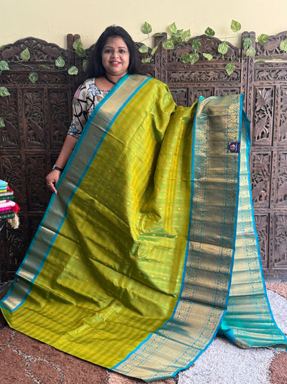 Green Gadwal Silk Saree with Gold Zari Border — Pure Handloom | Silk Mark Certified
