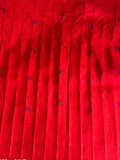 Sea Green Gadwal Silk Saree with Gold Zari Border — Pure Handloom | Silk Mark Certified