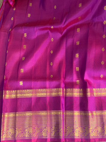 Lavender Gadwal Silk Saree with Gold Zari Border — Pure Handloom | Silk Mark Certified - Sampradaya Designer Studio