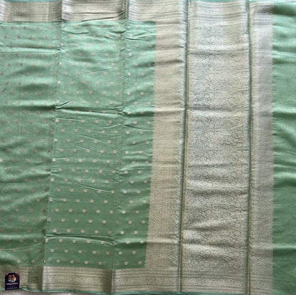 Green Maheshwari  Cotton Saree For Women - Elegant Office & Daily Wear.
