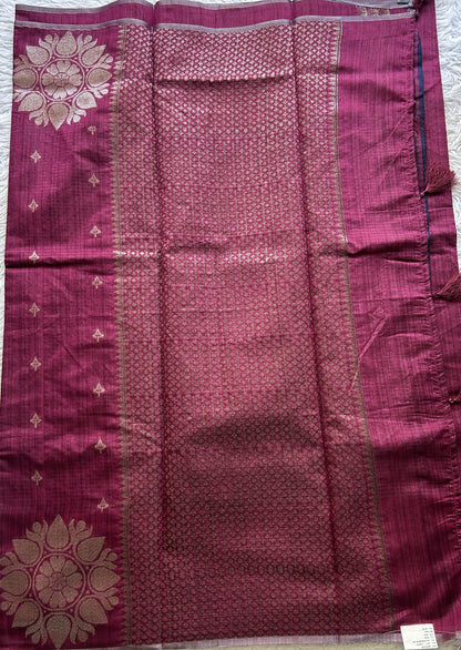 Semi Tussar Saree Dark Pink Colored complemented with a Borderless. - Sampradaya Designer Studio