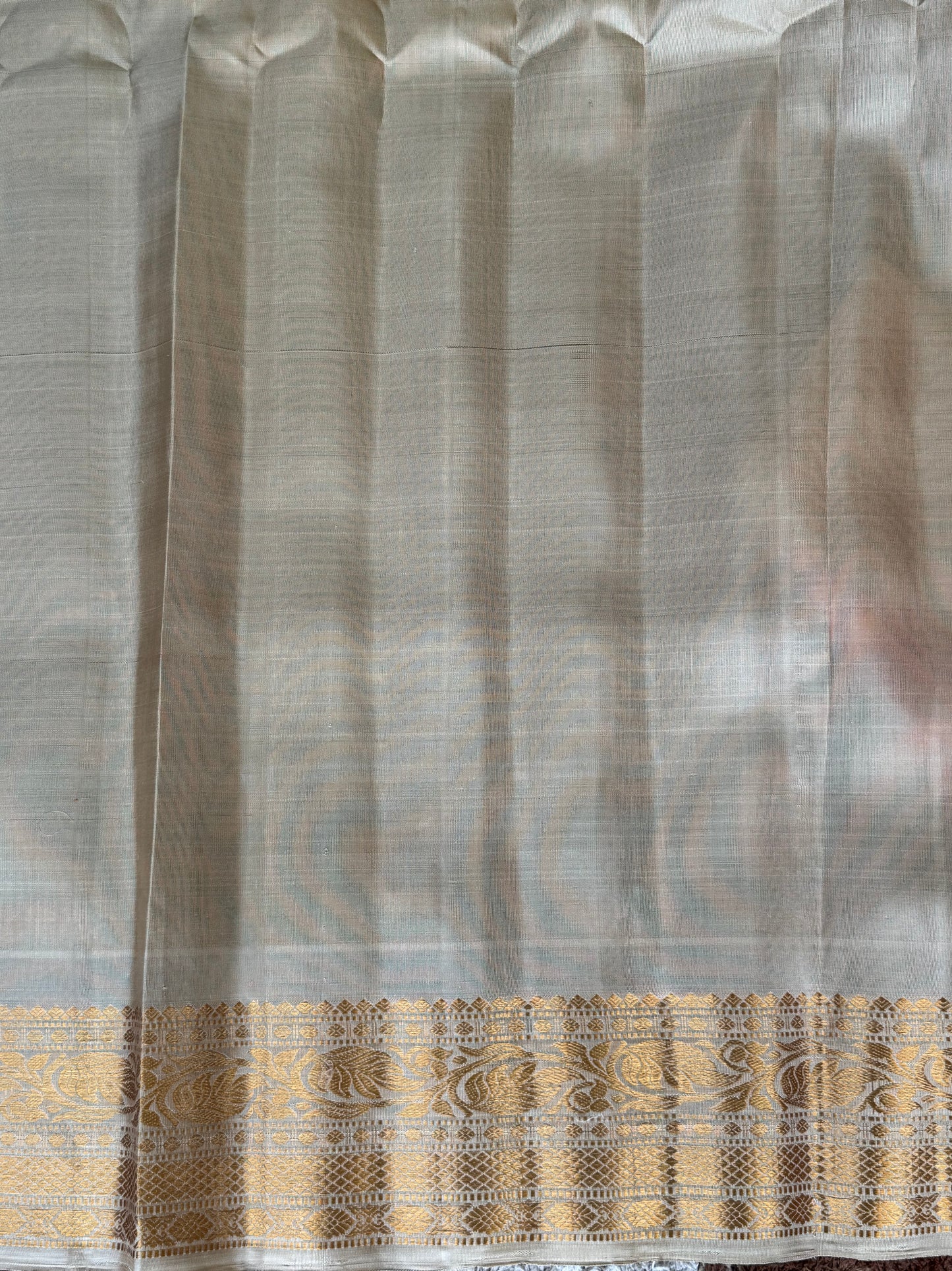 Pink Gadwal Silk Saree with Gold Zari Border — Pure Handloom | Silk Mark Certified