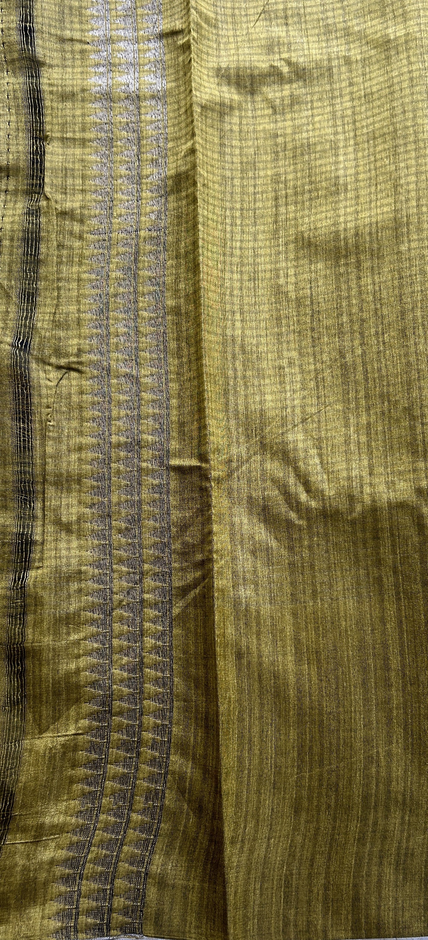 Semi Tussar Saree Olive Green Colored complemented with a Borderless. - Sampradaya Designer Studio