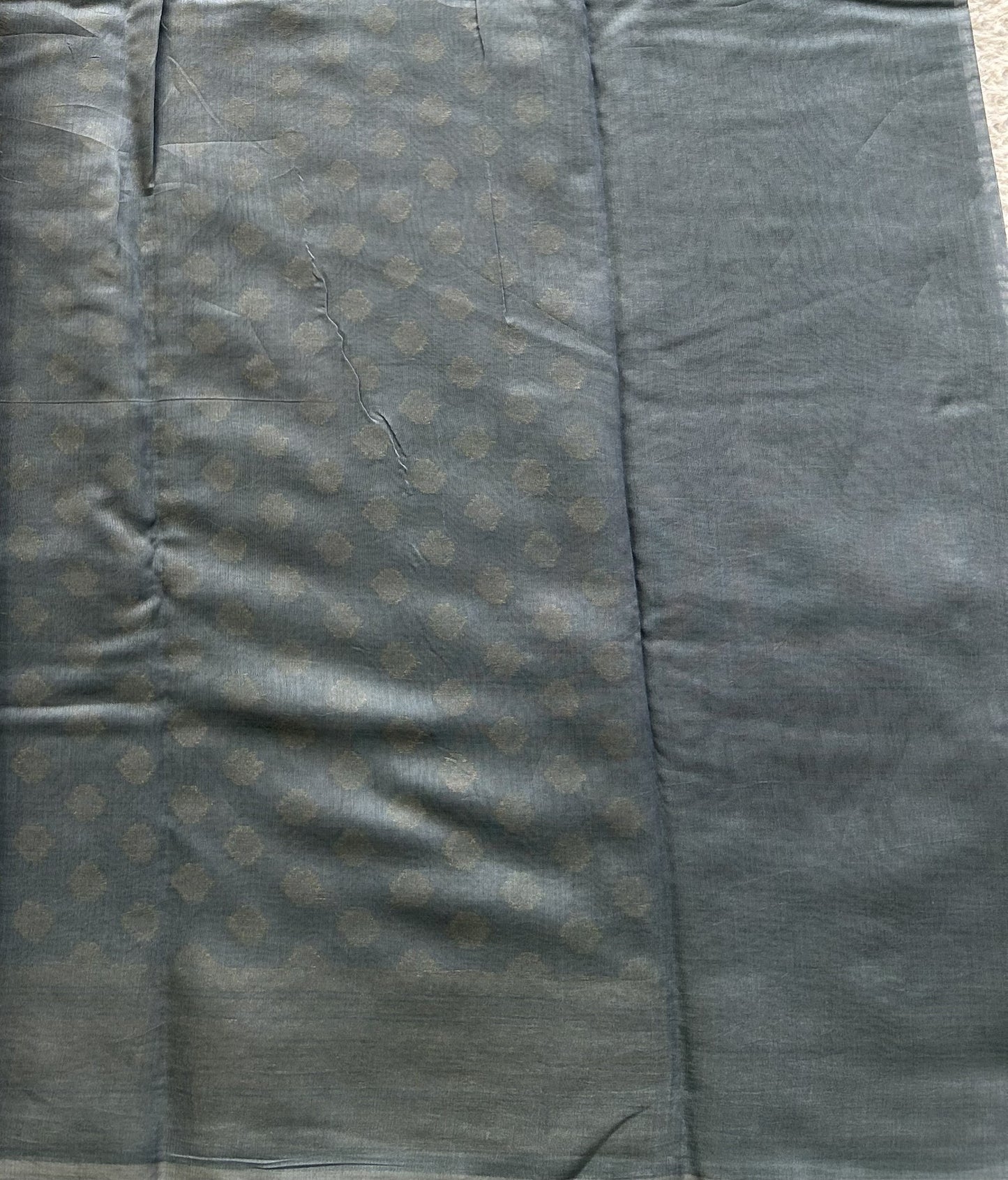 Gray Maheshwari  Cotton Saree For Women - Elegant Office & Daily Wear.