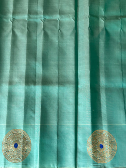 Green Gadwal Silk Saree with Gold Zari Border — Pure Handloom | Silk Mark Certified