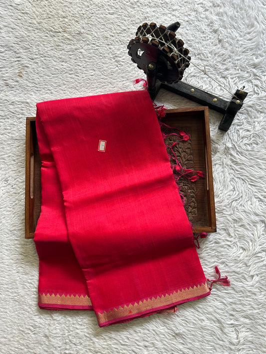 Mangalagiri Plain Pattu Saree Pink colored complemented with a Zari Border. - Sampradaya Designer Studio
