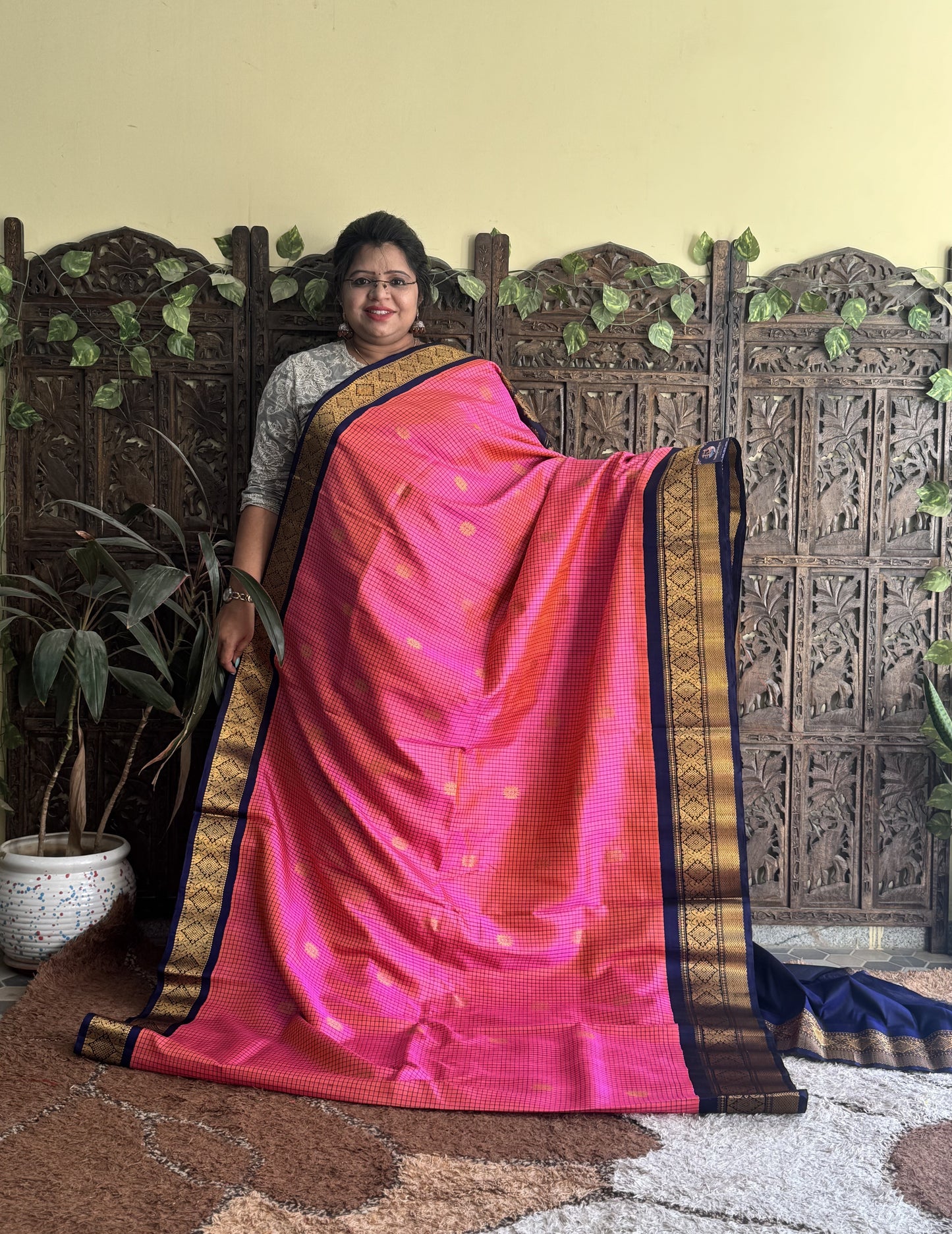 Gadwal Silk Saree Dual Tone Colored Complemented With a Zari Border - Sampradaya Designer Studio