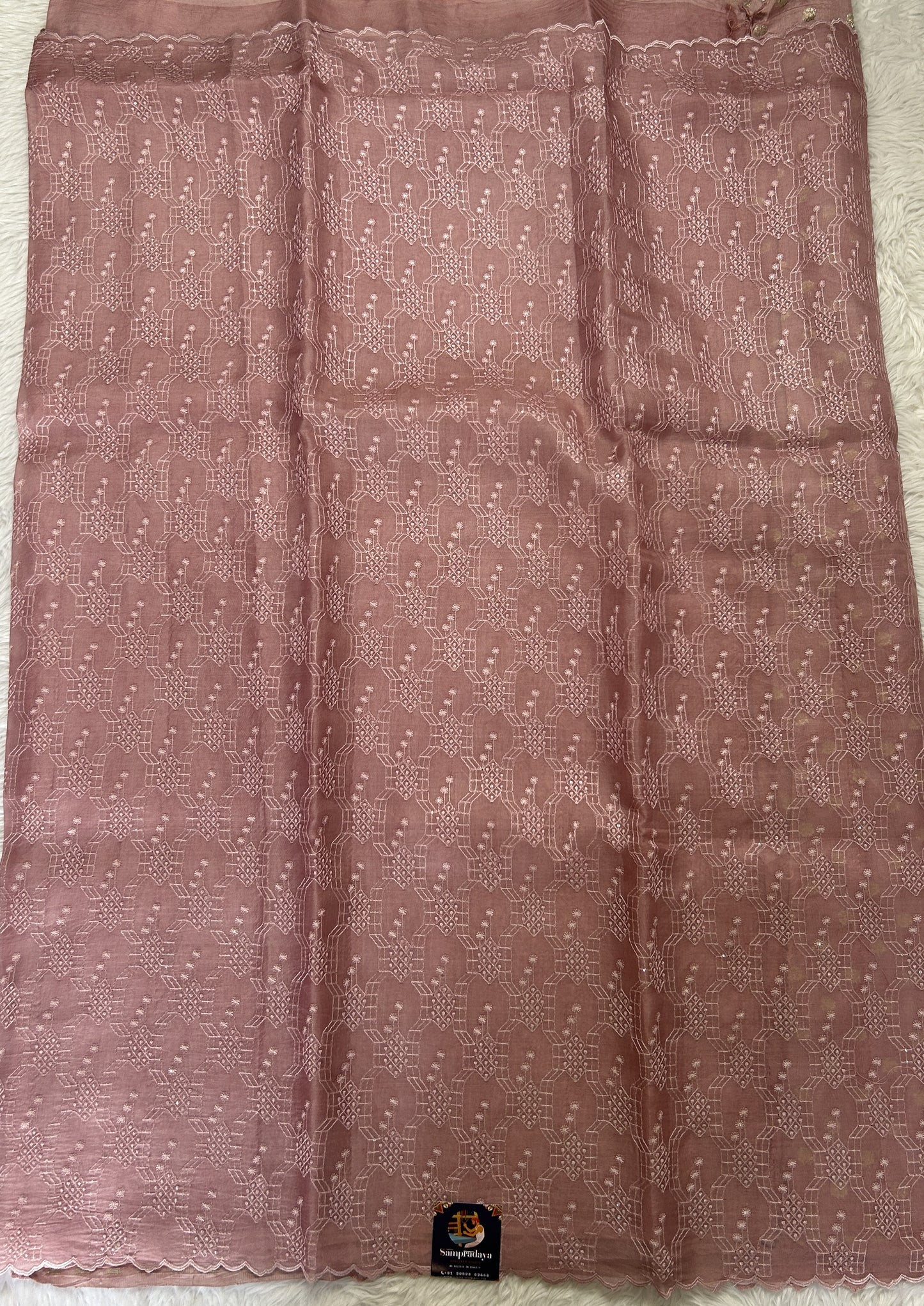 Banarasi Kora Silk Saree Onion Pink Colored Complemented with a Scallop Border. - Sampradaya Designer Studio