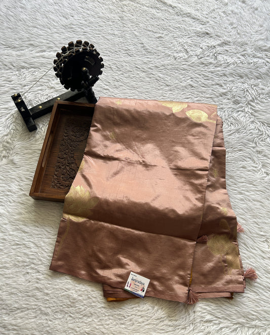 Semi Tussar Saree Onion Pink Colored Complemented with a Borderless. - Sampradaya Designer Studio
