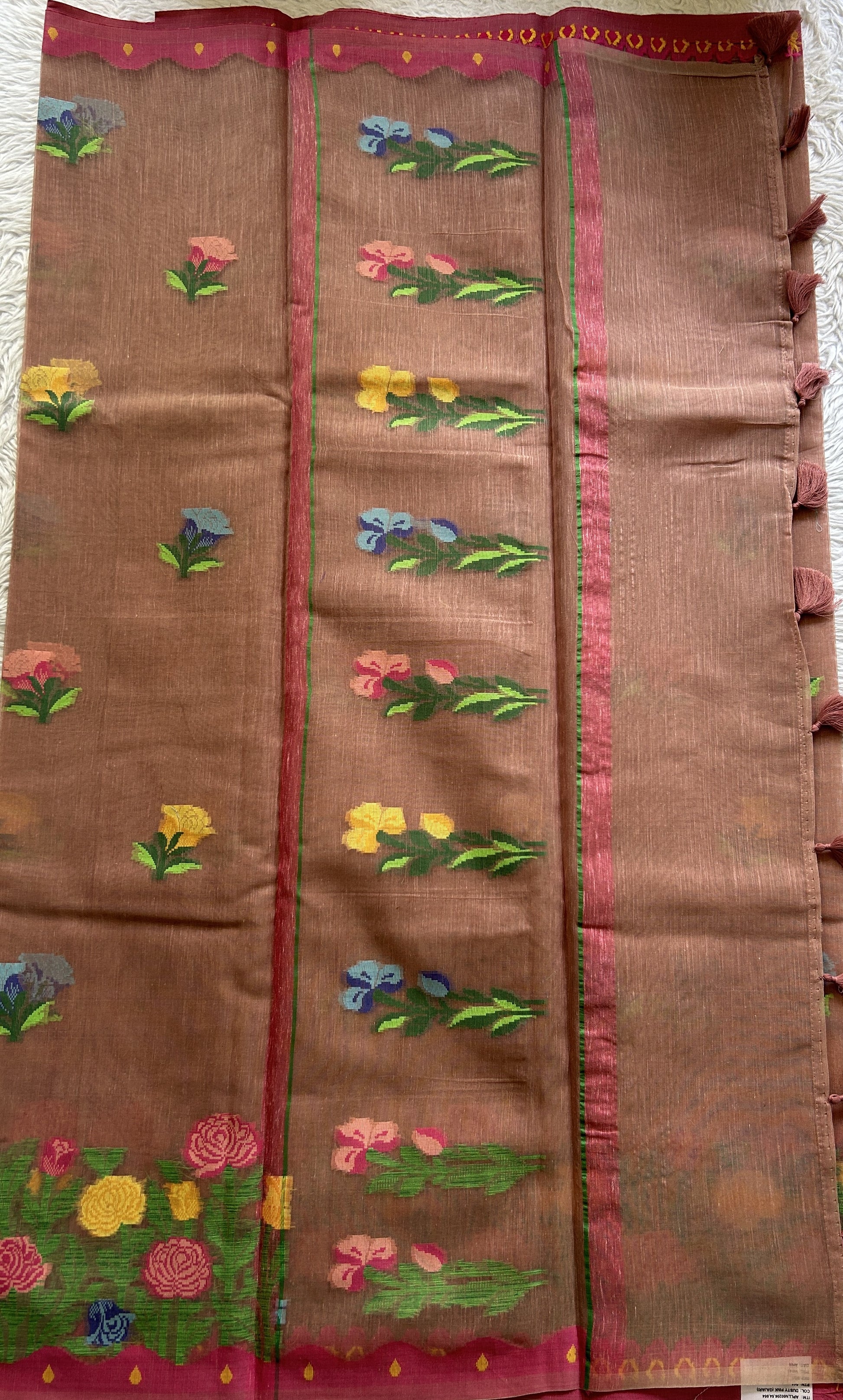 Semi Tussar Saree Onion Pink Colored Complemented with a Thread Border. - Sampradaya Designer Studio